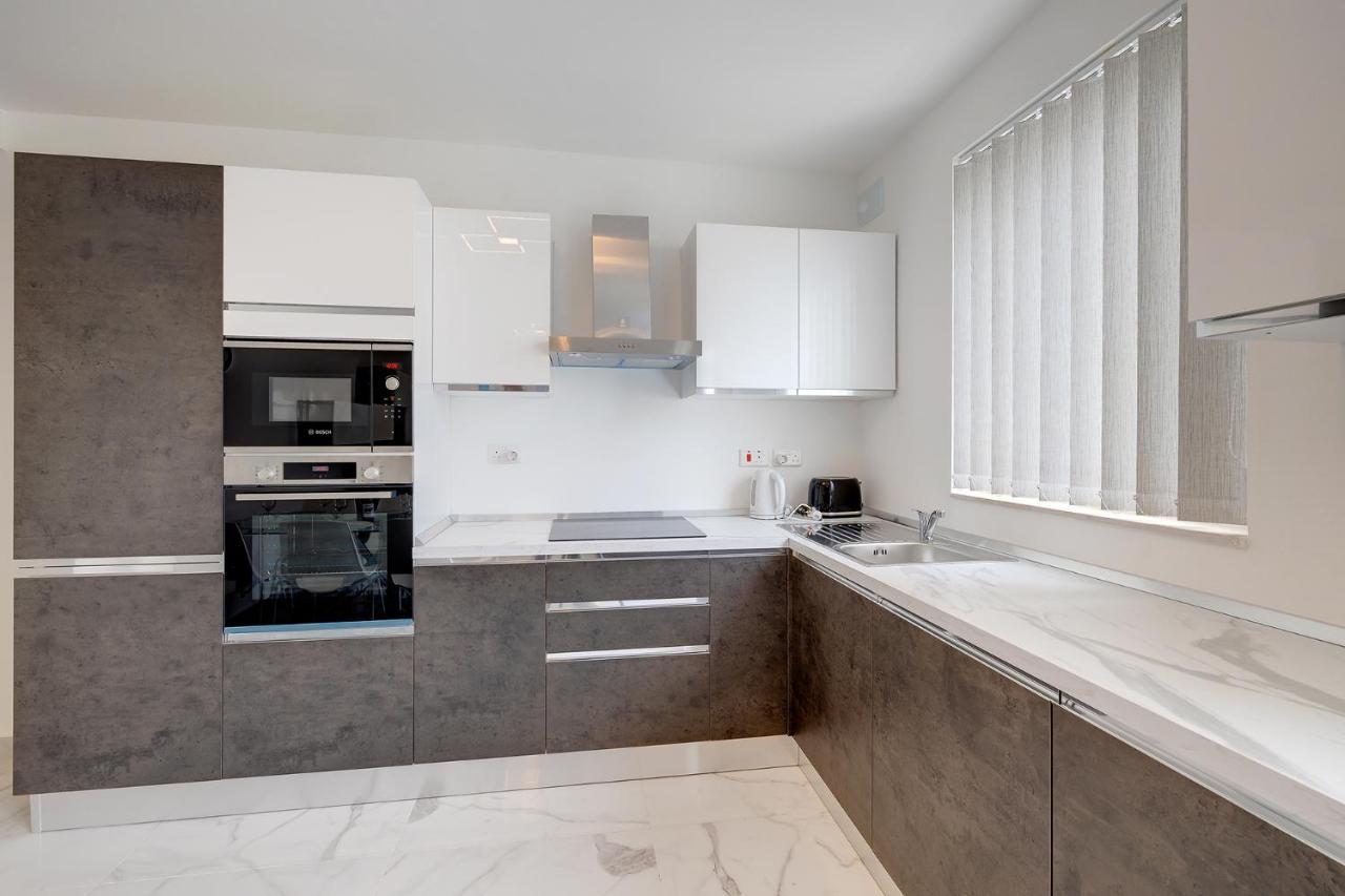 Stylish 2Br Apartment In Central St Julians Saint Julian's Εξωτερικό φωτογραφία